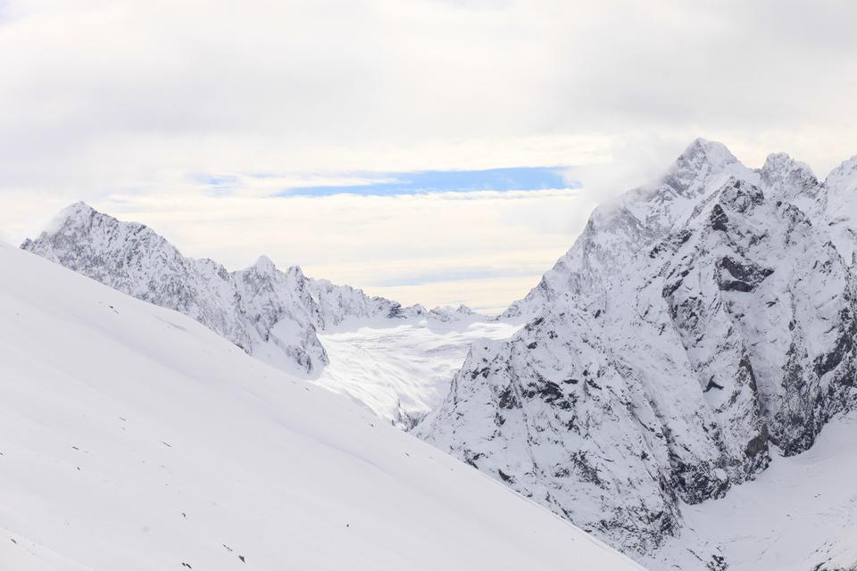 Горный пейзаж Кавказа, момент 5
